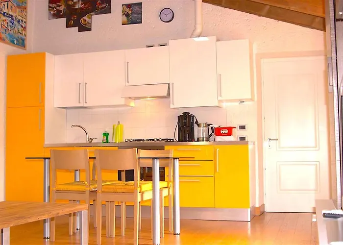 Aly D'angelo Torre - Immobiliare Azzurra Apartament