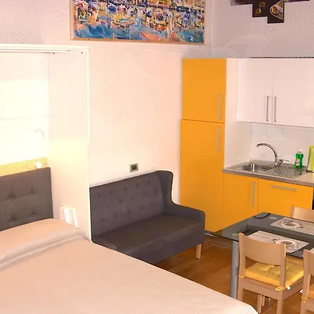 Aly D'angelo Torre - Immobiliare Azzurra Μπαρντολίνο