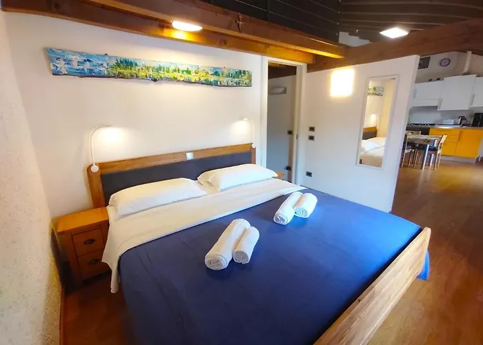 Aly D'angelo Torre - Immobiliare Azzurra Lägenhet *